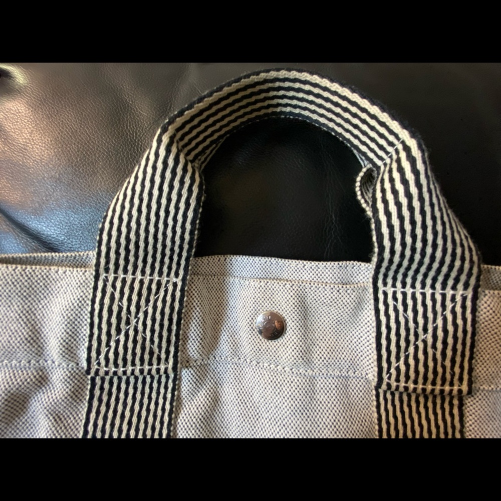 Hermes Tote Bag - Picture 14 of 17